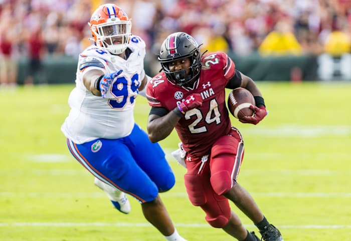 Mario Anderson Jr. Evading A Gator D-lineman (14th Oct., 2023)